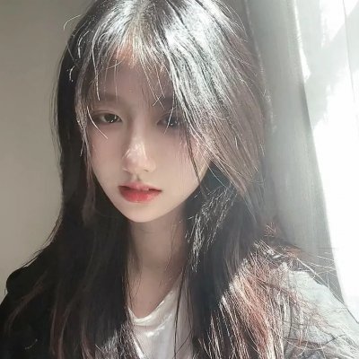 向下扭曲